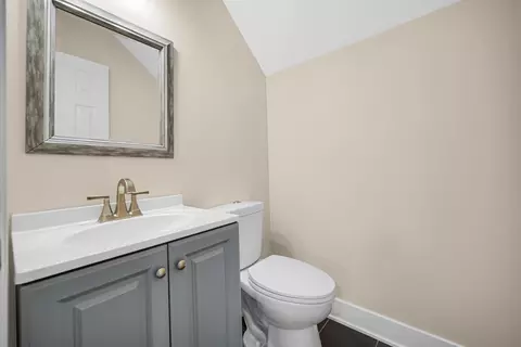 Bath - 755 Johnson St, Gary, IN 46402 photo 1 of 3