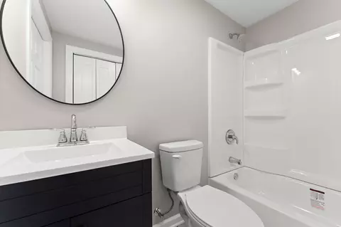 Bath - 1007 Moss St, Hammond, IN 46320 photo 1 of 3