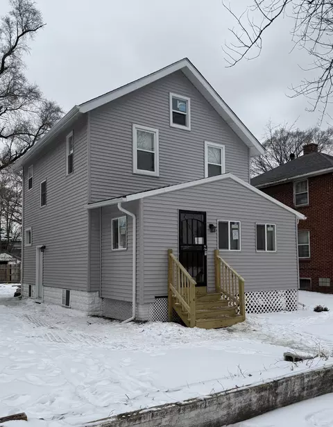 Exterior - 634 Kentucky St, Gary, IN 46402 photo 2 of 4