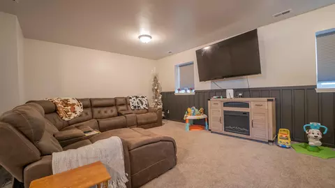 Living - 695 Cross Meadows Dr, Valparaiso, IN 46385 photo 2 of 2
