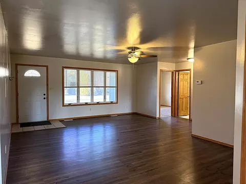 Living - 9103 Estates Dr, De Motte, IN 46310 photo 1 of 4