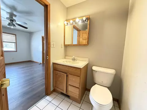 Bath - 9103 Estates Dr, De Motte, IN 46310 photo 1 of 4