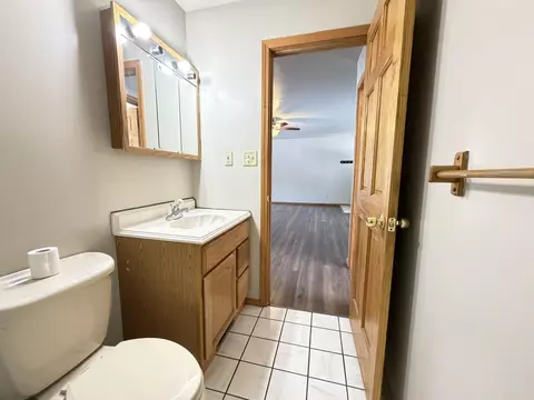 Bath - 9103 Estates Dr, De Motte, IN 46310 photo 3 of 4