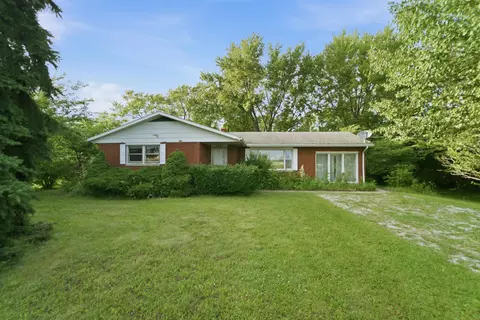 8343 W Pahs Rd, Michigan City, IN 46360