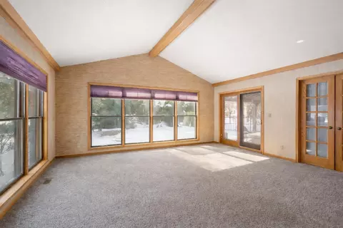 Living - 1555 Maumee Dr, Valparaiso, IN 46385 photo 1 of 1