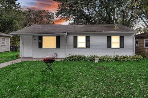 4079 Missouri St, Hobart, IN 46342