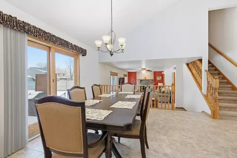 Dining - 713 N Robin Ct, Griffith, IN 46319 photo 2 of 2