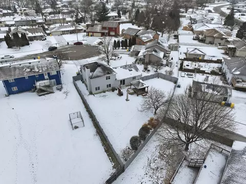View/Area - 713 N Robin Ct, Griffith, IN 46319 photo 3 of 5