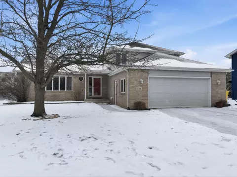 Exterior - 713 N Robin Ct, Griffith, IN 46319 photo 2 of 8