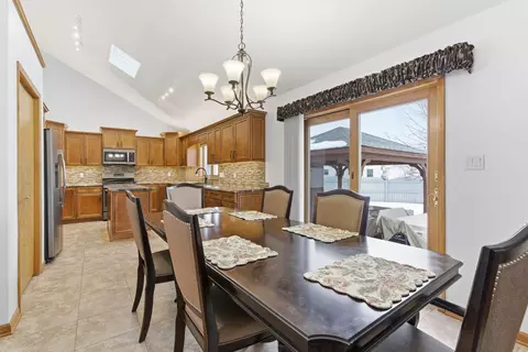 Dining - 713 N Robin Ct, Griffith, IN 46319 photo 1 of 2