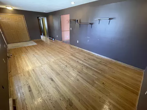 Living - 332 Maple St, Crown Point, IN 46307 photo 2 of 4