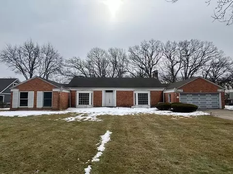 2001 W 64th Pl, Merrillville, IN 46410