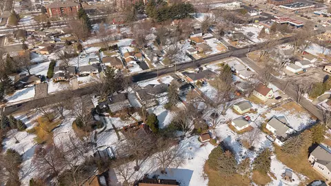 View/Area - 8423 Harrison Ave, Munster, IN 46321 photo 7 of 8