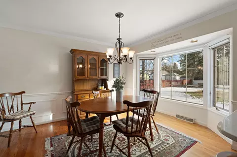 Dining - 8423 Harrison Ave, Munster, IN 46321 photo 2 of 3