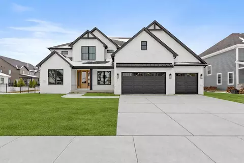 9720 Dunegrass Way, Saint John, IN 46373
