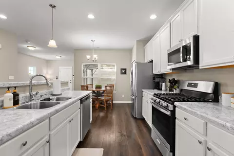 Kitchen - 1062 E 115th Ct, Crown Point, IN 46307 photo 5 of 5