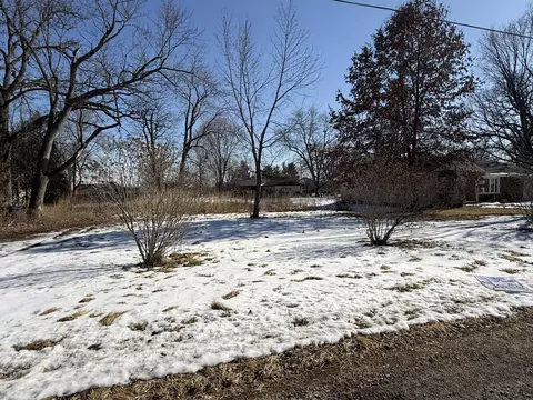 403 S Washington St, Hebron, IN 46341