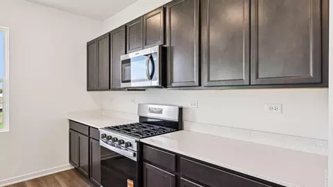 Kitchen - 10365 Blaine St, Crown Point, IN 46307 photo 5 of 8