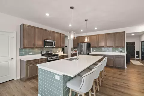 Kitchen - 11343 Clyde Dr, Crown Point, IN 46307 photo 5 of 7