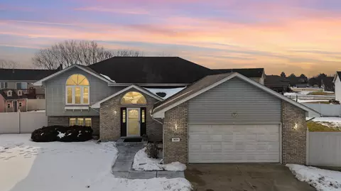 1691 Ruby Ct, Hobart, IN 46342 photo 2