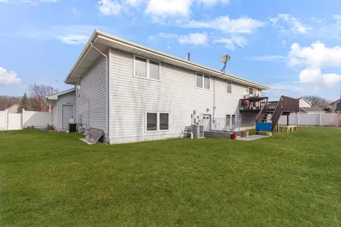 1691 Ruby Ct, Hobart, IN 46342 photo 3