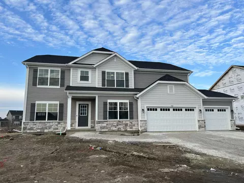 5534 Jaskula Ln, Schererville, IN 46375