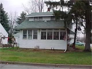401 Rockwood St, La Porte, IN 46350
