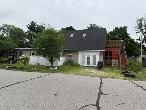 6535 S 375, North Judson, IN 46366