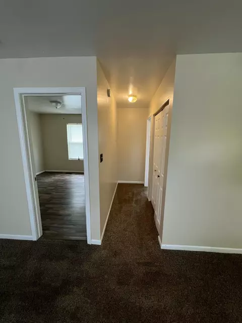 Entry Way - 550 S Wayne St, Gary, IN 46403 photo 1 of 1