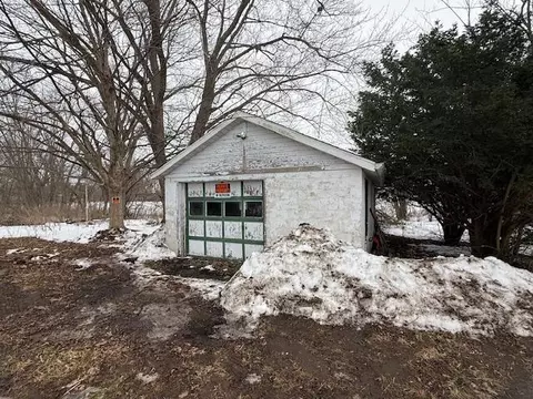 Exterior - 2248 E State Rd 2, Rolling Prairie, IN 46371 photo 3 of 3
