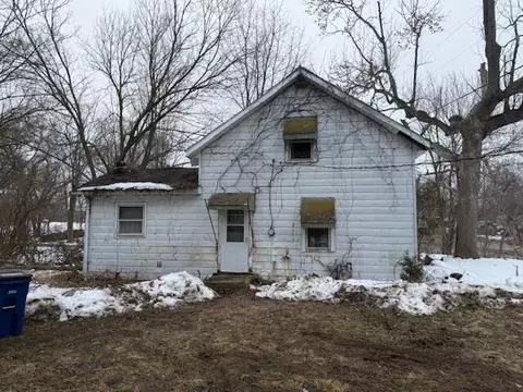 Exterior - 2248 E State Rd 2, Rolling Prairie, IN 46371 photo 2 of 3