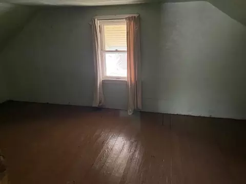 Bedroom - 2248 E State Rd 2, Rolling Prairie, IN 46371 photo 2 of 4