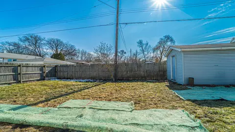 231 Minter Dr, Griffith, IN 46319 photo 19