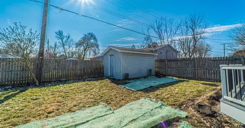 231 Minter Dr, Griffith, IN 46319 photo 18