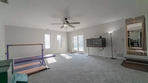 231 Minter Dr, Griffith, IN 46319 photo 12