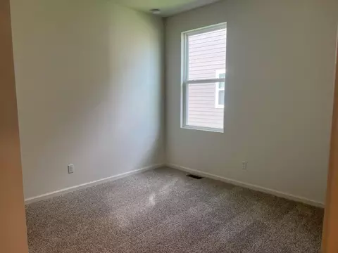 Bedroom - 10330 Privet Dr, Saint John, IN 46373 photo 2 of 2