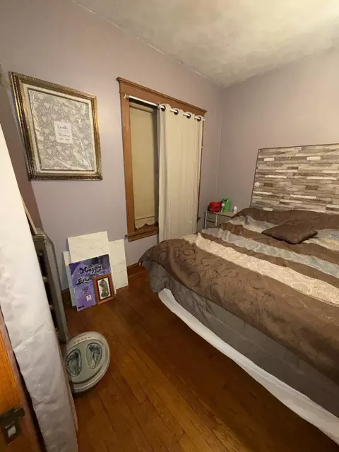 Bedroom - 1623 Central Ave, Whiting, IN 46394 photo 2 of 5