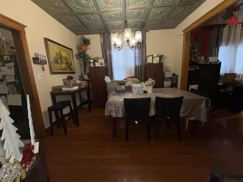 Dining - 1623 Central Ave, Whiting, IN 46394 photo 1 of 2