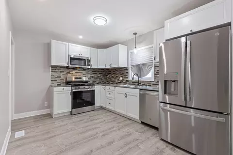 Kitchen - 4224 W 10th Ave, Gary, IN 46404 photo 1 of 1