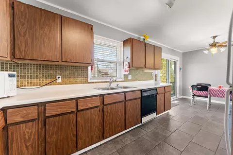 Kitchen - 310 N Jay St, Griffith, IN 46319 photo 3 of 3