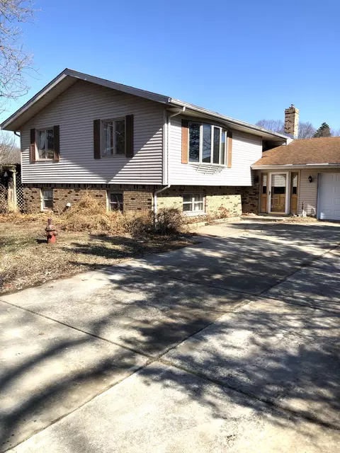 2174 W 800, Lake Village, IN 46349