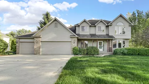 588 Mayapple Dr, Westville, IN 46391