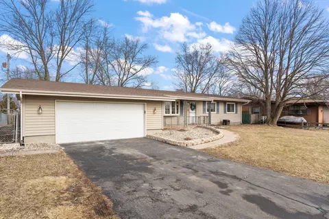 403 Sherman Dr, Valparaiso, IN 46385