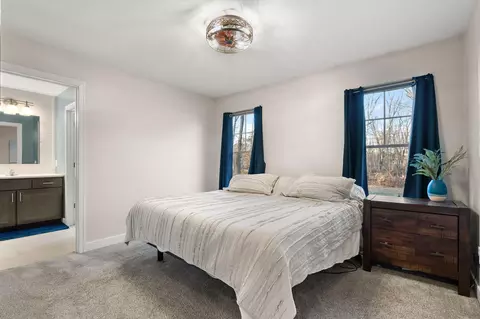 Bedroom - 11524 Briarhill Dr, De Motte, IN 46310 photo 3 of 3