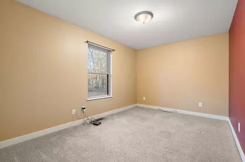 Bedroom - 11524 Briarhill Dr, De Motte, IN 46310 photo 2 of 3