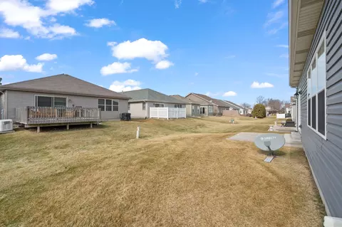 10160 Privet Dr, Crown Point, IN 46307 photo 27