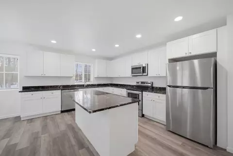 Kitchen - 2154 In-39, Winamac, IN 46996 photo 2 of 4