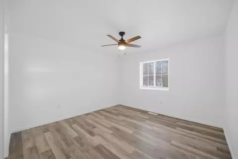 Bedroom - 2154 In-39, Winamac, IN 46996 photo 6 of 6