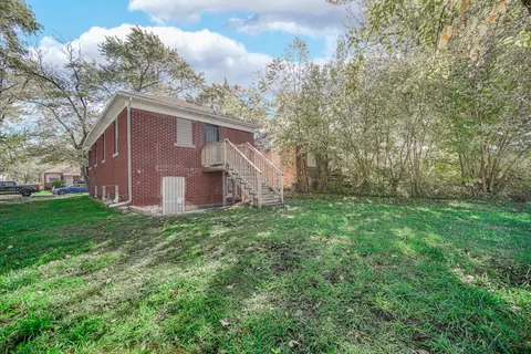Exterior - 3564 Massachusetts St, Gary, IN 46409 photo 2 of 3