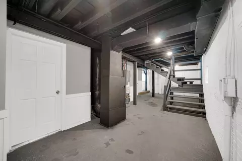 Entry Way - 3564 Massachusetts St, Gary, IN 46409 photo 4 of 5